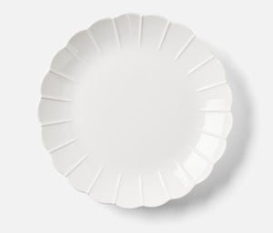 Iris Scallop Melamine Dinnerware